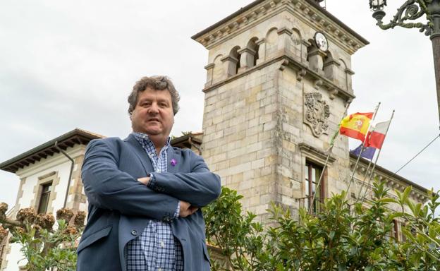 El juez acuerda la apertura de juicio contra el alcalde de Santa María de Cayón por prevaricación