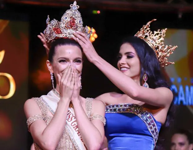 La santoñesa Ainara de Santamaría cumple el sueño de coronarse Miss Grand España