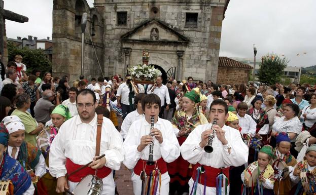 Las fiestas patronales de Tanos encargan el pregón al campeón de artes marciales mixtas Antonio Fuarros