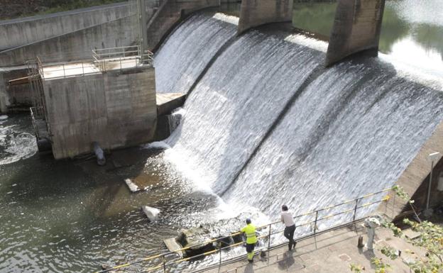 Aguas Torrelavega inicia una nueva etapa con la integración de la recogida de residuos