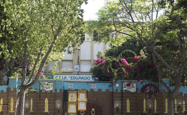 Un adolescente dispara con una escopeta de perdigones contra los niños de un colegio de Málaga