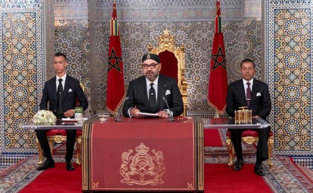 Mohammed VI celebra 20 años de reinado en un Marruecos profundamente desigual