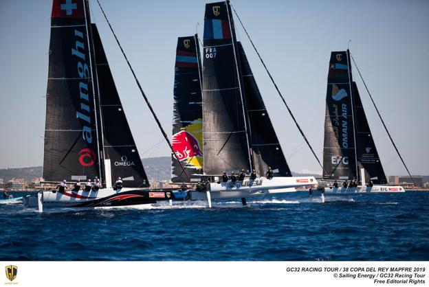 El turno de los catamaranes