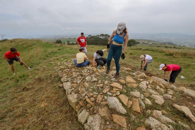 Voluntarios de distintos países vuelven a trabajar en El Cincho
