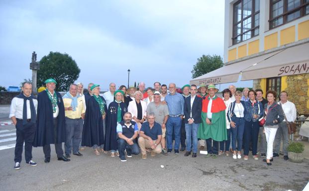 Se constituye la Cofradía del Tomate y el Pimiento de Cantabria