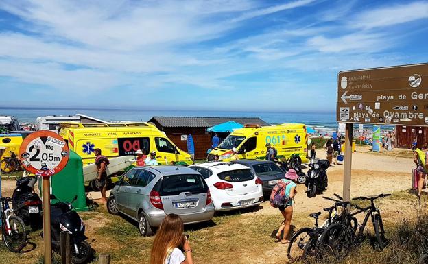 Muere un bañista de 73 años, vecino de Valladolid, en la playa de Merón, en la zona de Gerra