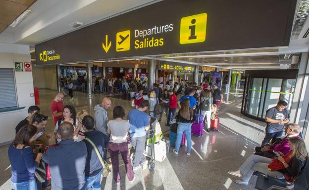 El aeropuerto se dirige a un nuevo récord con el mejor julio en siete años