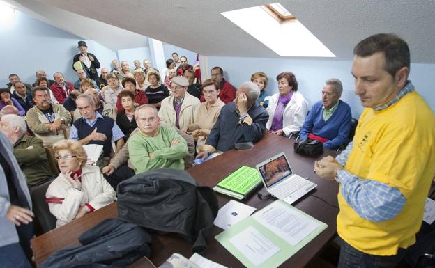 AMA invita a los alcaldes de municipios con sentencias de derribo a explicar sus soluciones