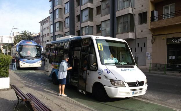 El Castrobús adelantará las primeras salidas de las pedanías para llegar antes a la ciudad