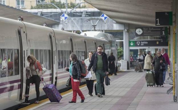 Ningún tren Alvia se verá afectado por la huelga convocada para hoy en Renfe