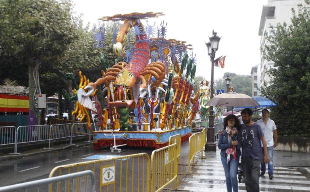 Se suspende la Gala Floral por la lluvia por primera vez en la historia