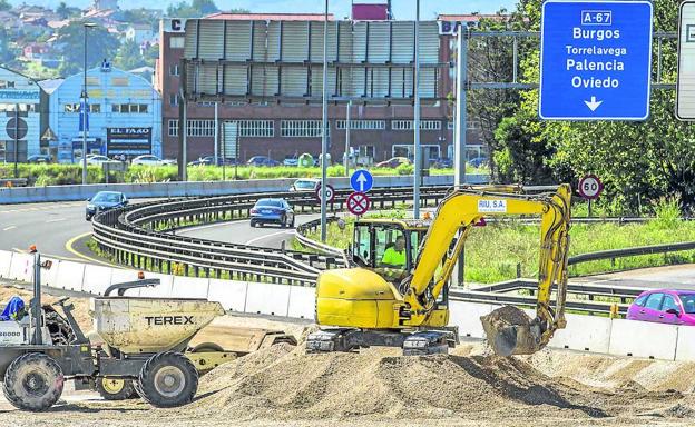 Fomento tiene activas en Cantabria obras de carreteras por valor de 138 millones