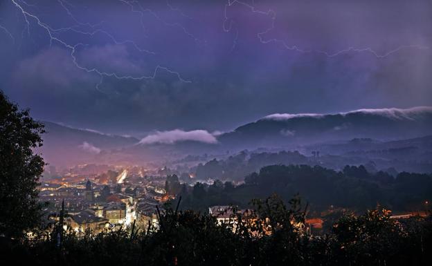 Las tormentas previstas para esta tarde ponen a Cantabria en aviso amarillo