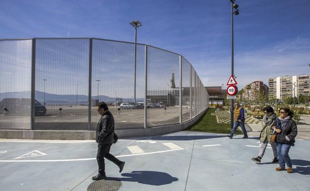 Los polizones no dan tregua al Puerto y ya superan los 1.100 saltos en lo que va de año