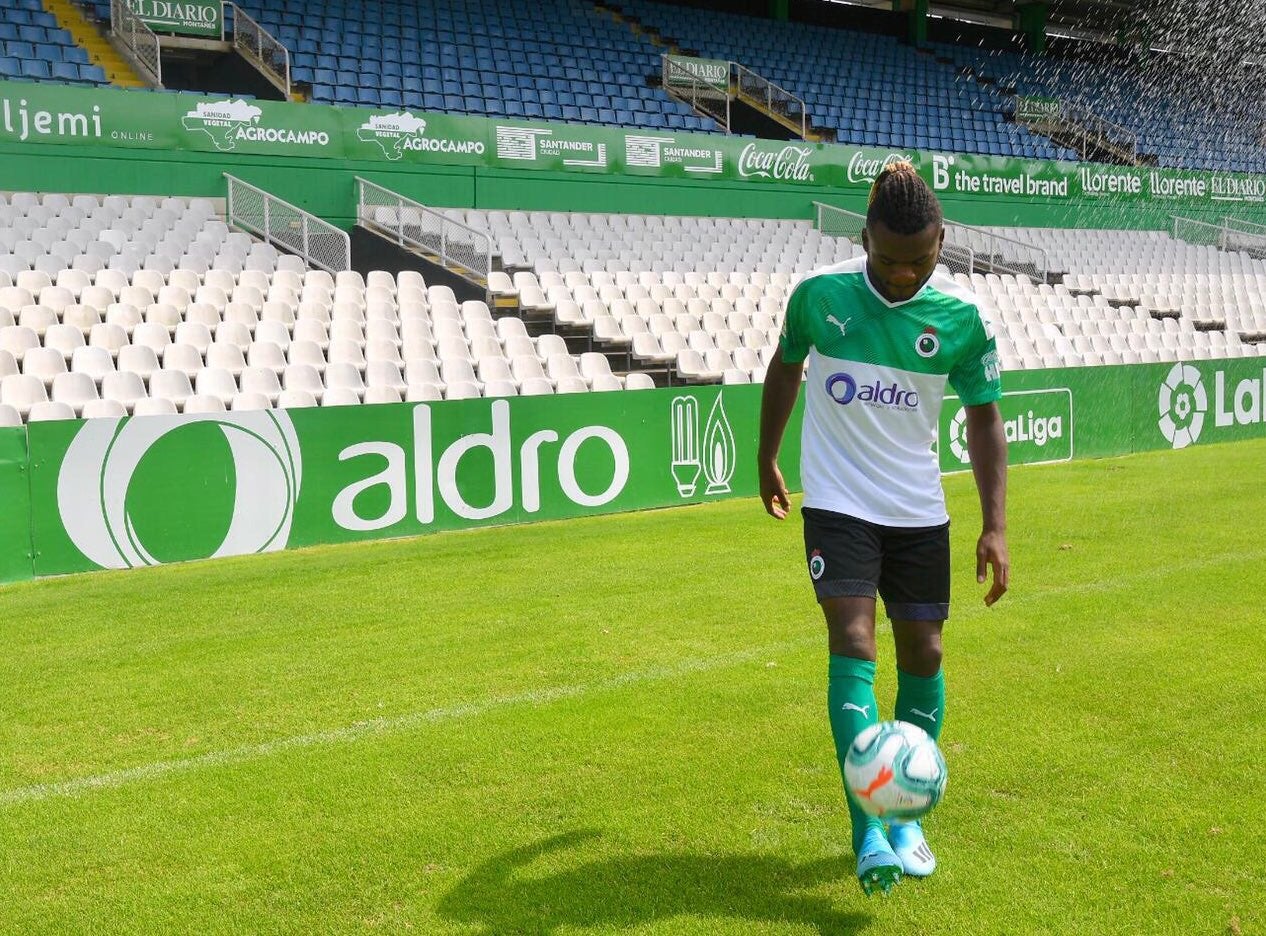 Molina: «Es muy importante disponer de un futbolista que quiere llegar al área contraria como Nkaka»