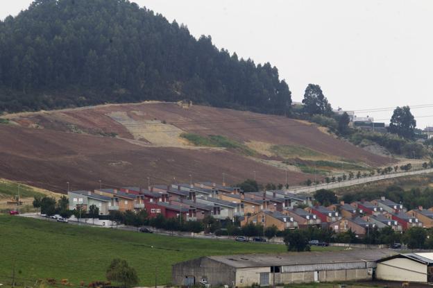 La restauración ambiental del Alto del Cuco concluirá antes de diciembre