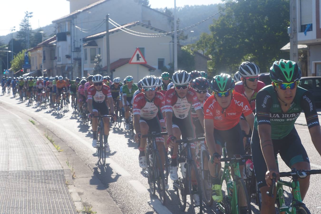 Imágenes de la segunda etapa de la Vuelta a Cantabria