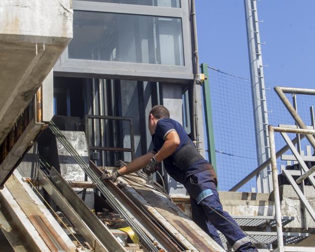 Los vecinos se quejan de los continuos cierres del funicular del Río de la Pila