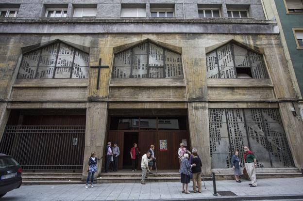 Los franciscanos se marcharán en junio tras siete siglos y medio en Santander