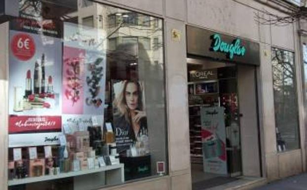 Convocada una huelga en la cadena de tiendas Douglas, BodyBell e IF