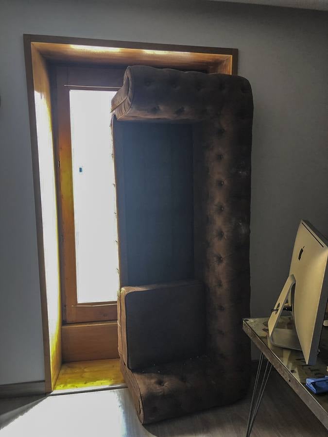 Robo con un butrón en Torrelavega