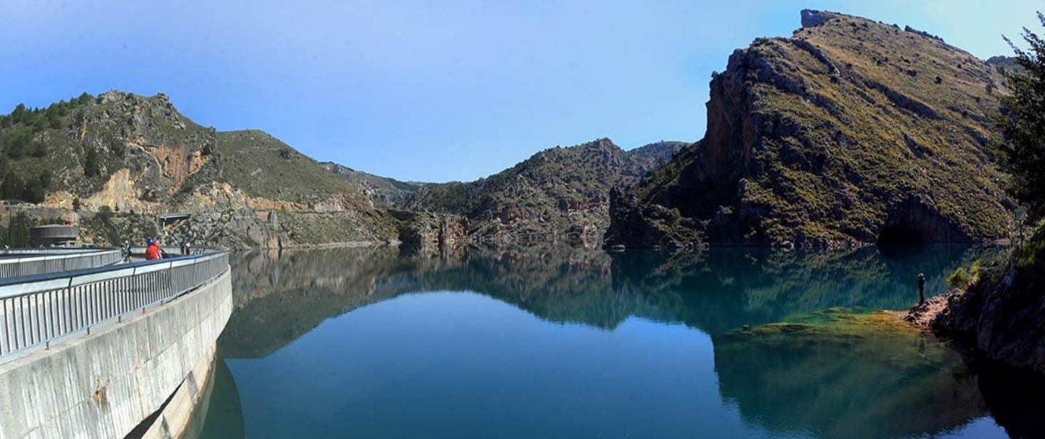 De ruta por los Barrancos del Río Aguas Blancas, en Granada