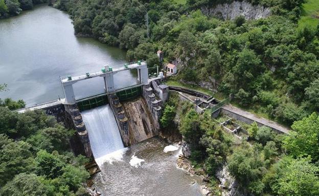 Saltos del Nansa avisará a Herrerías y a Val de San Vicente cuando suelte agua