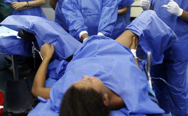 Desaconsejan parto vaginal a mujeres que antes han dado a luz por cesárea