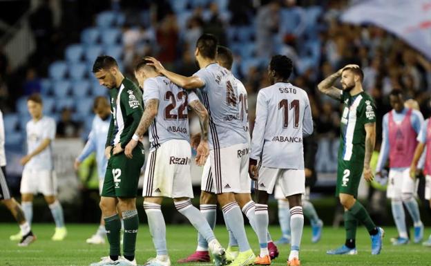 Santi Mina rescata al Celta sobre la bocina