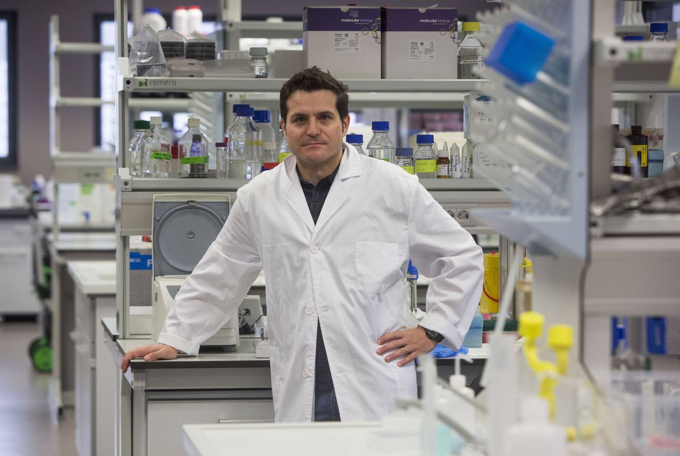 El científico del IBBTEC Fernando Calvo, premiado por sus investigaciones sobre el cáncer