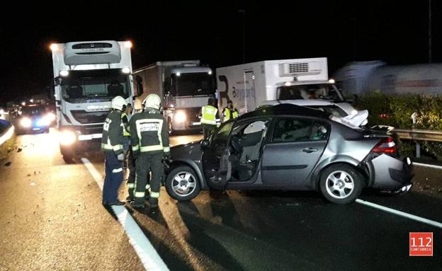 Cinco accidentes consecutivos provocan retenciones a primera hora en la A-8, la A-67 y la S-10