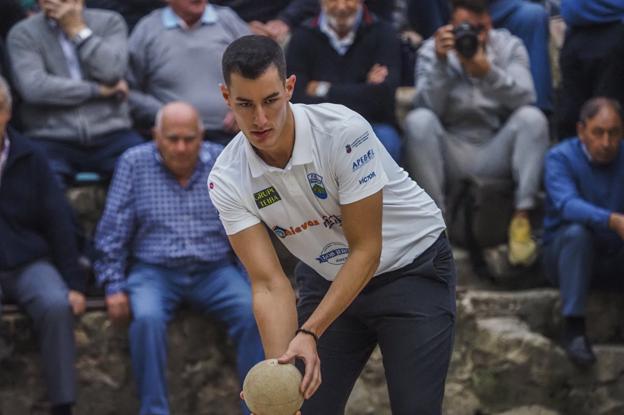 Víctor también domina en el Circuito de Puntos