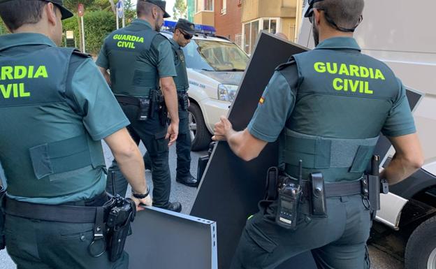 La Guardia Civil amplía al vertedero de Meruelo la búsqueda del cuerpo del jubilado asesinado