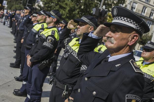 El Ayuntamiento de Santander no celebra el patrón de la Policía Local un año después de recuperar la fiesta