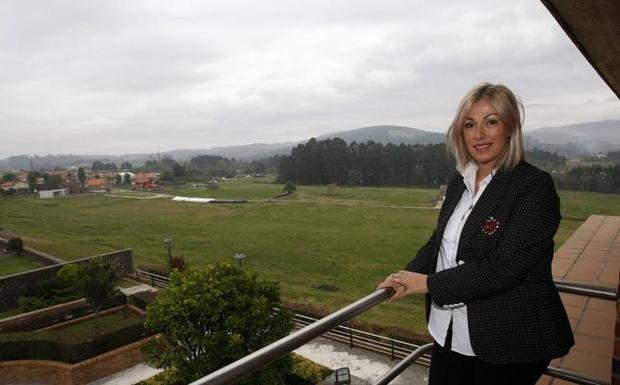 La alcaldesa de Polanco critica la «inactividad» del PSOE, su socio en la pasada legislatura