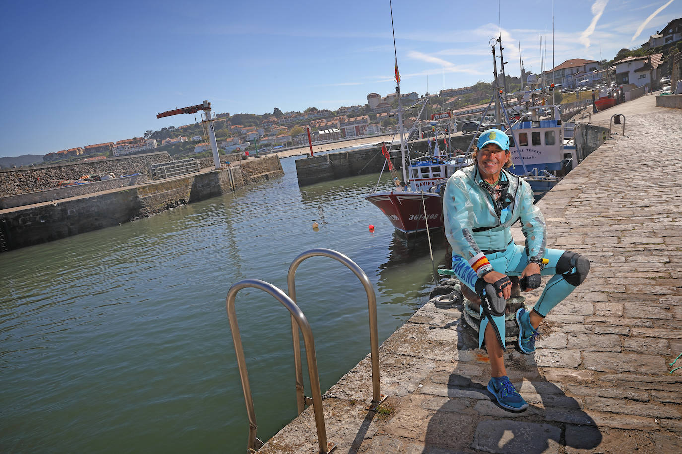 Álvaro de Marichalar llega a Cantabria surcando los mares