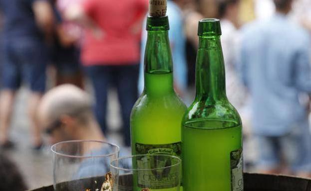 Cantabria podrá usar la botella de sidra asturiana