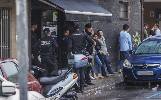 La Policía Nacional eleva su presión sobre todos los 'after' de Santander