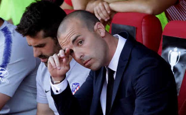 Sánchez Vera deja de entrenar al Atlético Femenino «por motivos personales»