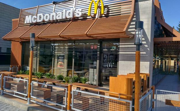 McDonald's crea 45 puestos de trabajo con la apertura del cuarto restaurante en Santander