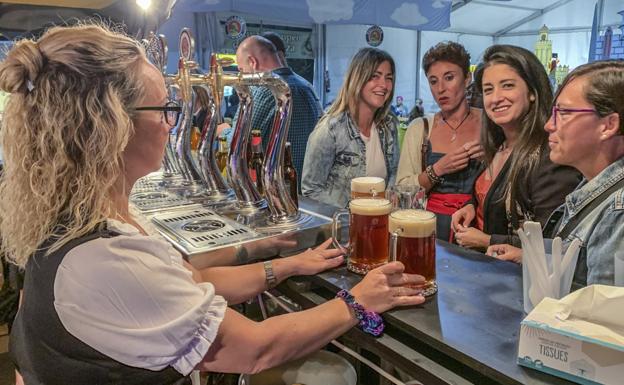 Laredo da el pistoletazo de salida a su Festival Europeo de la Cerveza