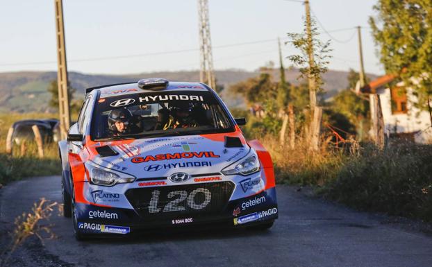 Pernía gana el Rally Santander-Cantabria