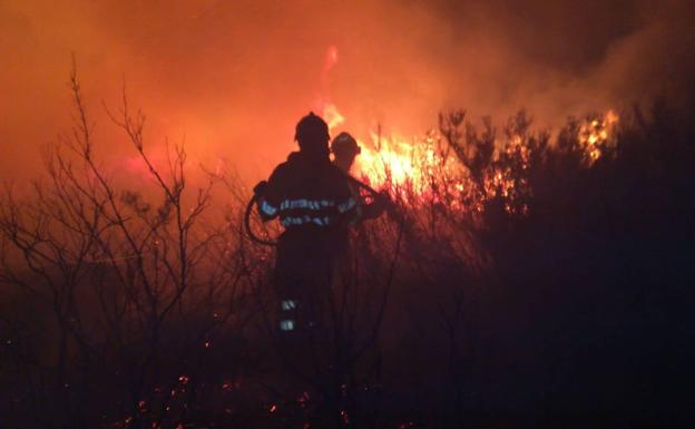 El Gobierno desactiva la alerta por incencios en cuatro comarcas