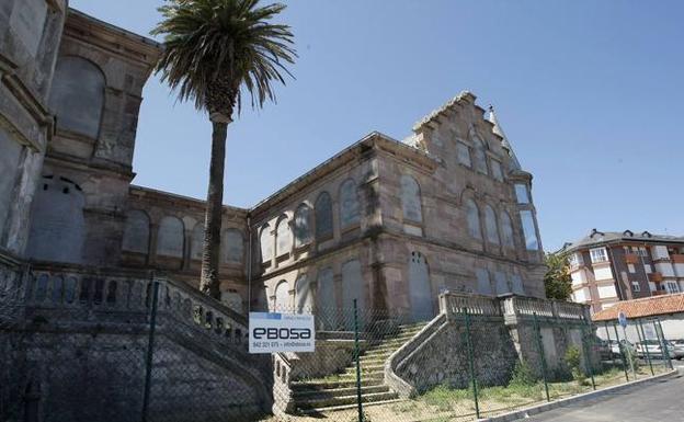 El PRC de Suances insta al alcalde a que pida ayuda a Cultura para rehabilitar el Palacio del Amo