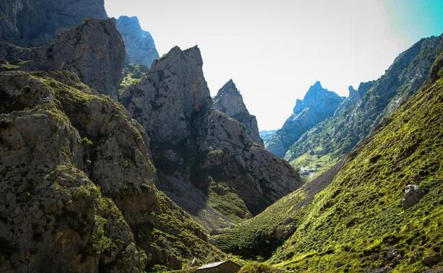 Hoy recorremos los diez Parques Nacionales más impresionantes de España