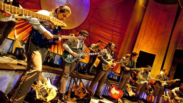 'Sinfonity', la primera orquesta de guitarras eléctricas, en el Palacio de Festivales