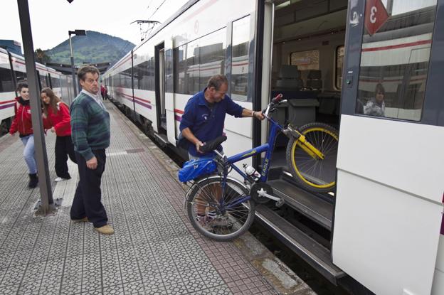 Nueva avería en el tren de Cercanías que sustituyó al que se llevaron a Cataluña