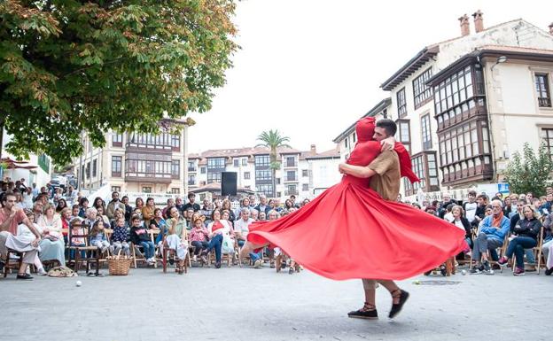 Más de 1.600 personas participan en la etapa cántabra de Camino Escena Norte