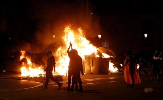 El violento manual secreto de los CDR: 72 páginas de cómo hacer la guerrilla urbana en Barcelona