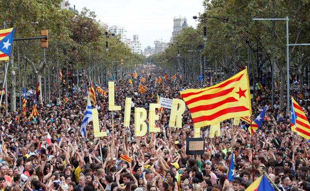 El independentismo saca a la calle a medio millón de personas contra la sentencia